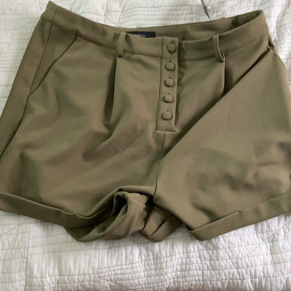 Brand new forever 21 shorts!